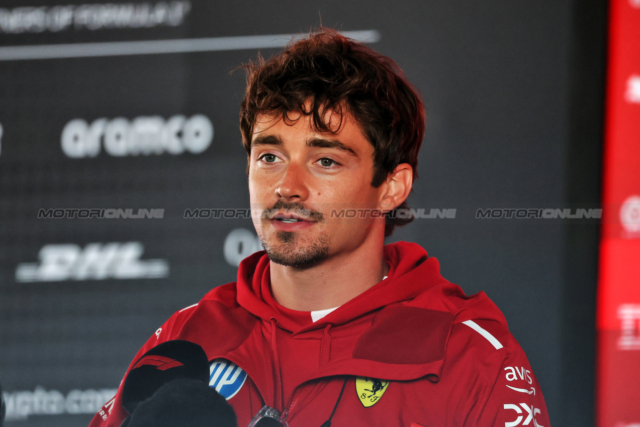 GP OLANDA, Charles Leclerc (MON) Ferrari.

28.08.2025. Formula 1 World Championship, Rd 15, Dutch Grand Prix, Zandvoort, Netherlands, Preparation Day.

- www.xpbimages.com, EMail: requests@xpbimages.com © Copyright: Moy / XPB Images