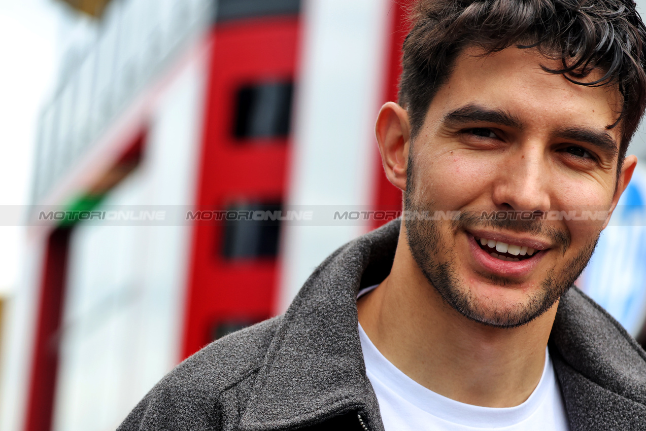 GP OLANDA, Esteban Ocon (FRA) Haas F1 Team.

28.08.2025. Formula 1 World Championship, Rd 15, Dutch Grand Prix, Zandvoort, Netherlands, Preparation Day.

- www.xpbimages.com, EMail: requests@xpbimages.com © Copyright: Bearne / XPB Images