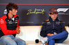 GP OLANDA, (L to R): Oliver Bearman (GBR) Haas F1 Team e Max Verstappen (NLD) Red Bull Racing in the FIA Press Conference.

28.08.2025. Formula 1 World Championship, Rd 15, Dutch Grand Prix, Zandvoort, Netherlands, Preparation Day.

- www.xpbimages.com, EMail: requests@xpbimages.com © Copyright: Batchelor / XPB Images