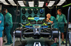 GP OLANDA, Aston Martin F1 Team AMR25 being prepared in the pit garage.

28.08.2025. Formula 1 World Championship, Rd 15, Dutch Grand Prix, Zandvoort, Netherlands, Preparation Day.

- www.xpbimages.com, EMail: requests@xpbimages.com © Copyright: Moy / XPB Images
