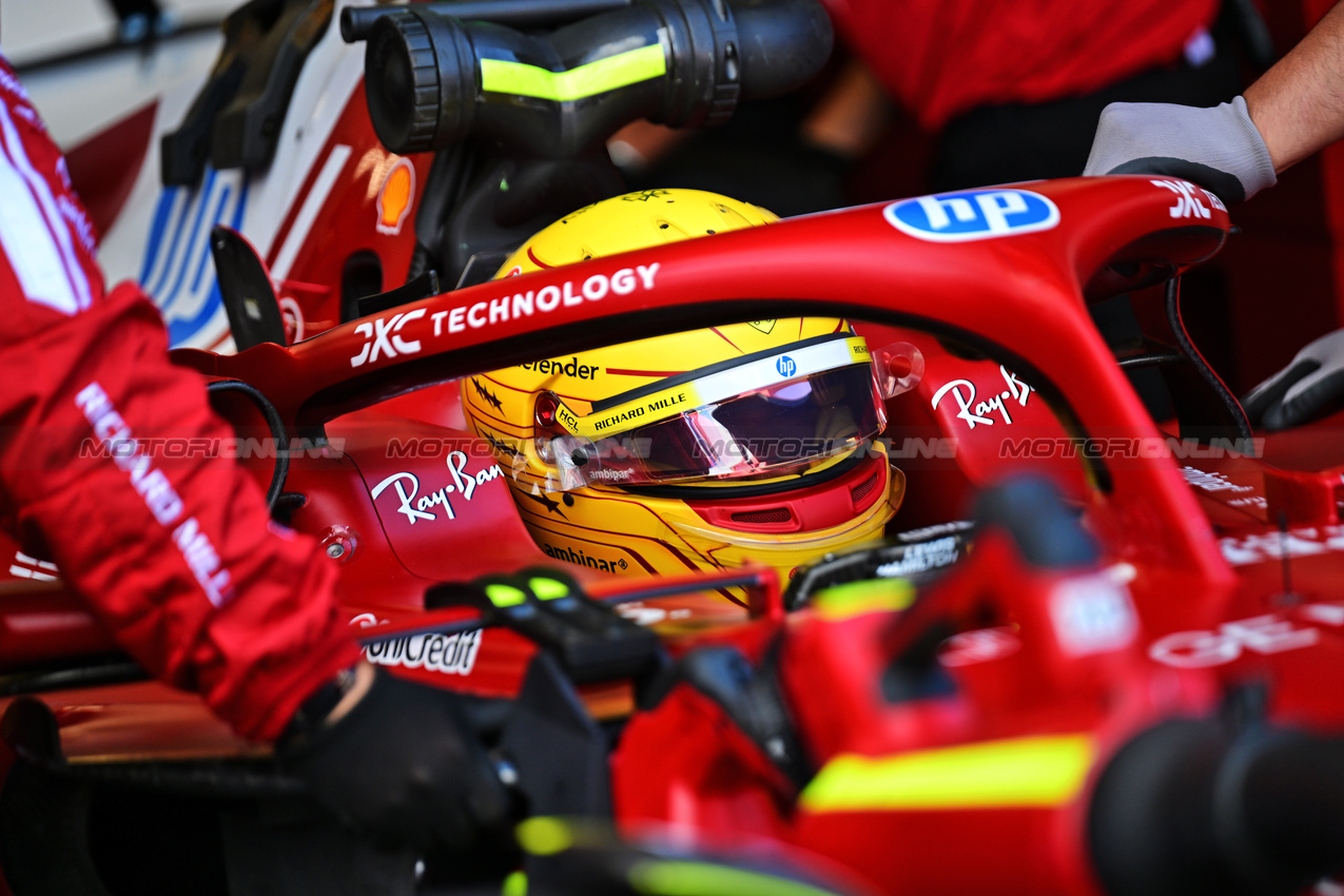 GP OLANDA, Lewis Hamilton (GBR) Ferrari SF-25.

30.08.2025. Formula 1 World Championship, Rd 15, Dutch Grand Prix, Zandvoort, Netherlands, Qualifiche Day.

- www.xpbimages.com, EMail: requests@xpbimages.com © Copyright: Price	/ XPB Images