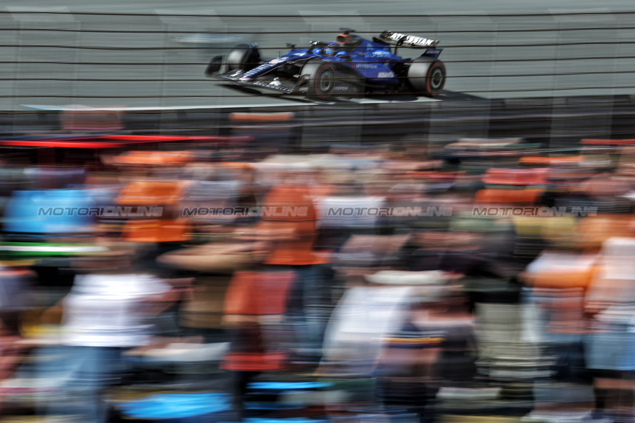 GP OLANDA, Alexander Albon (THA) Atlassian Williams Racing FW47.

30.08.2025. Formula 1 World Championship, Rd 15, Dutch Grand Prix, Zandvoort, Netherlands, Qualifiche Day.

- www.xpbimages.com, EMail: requests@xpbimages.com © Copyright: Moy / XPB Images