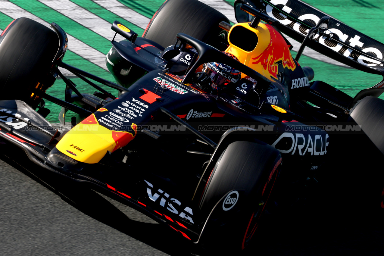 GP OLANDA, Max Verstappen (NLD) Red Bull Racing RB21.

30.08.2025. Formula 1 World Championship, Rd 15, Dutch Grand Prix, Zandvoort, Netherlands, Qualifiche Day.

 - www.xpbimages.com, EMail: requests@xpbimages.com © Copyright: Coates / XPB Images