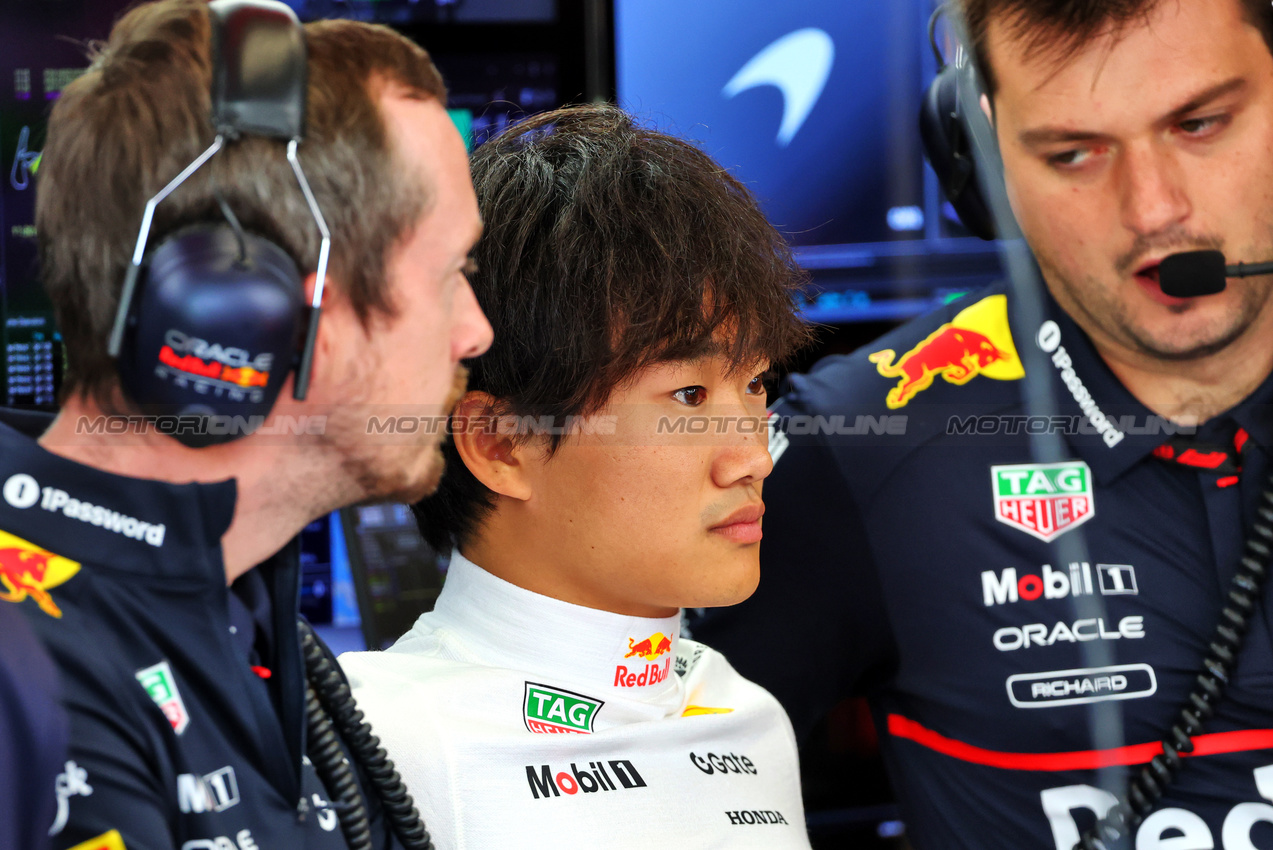 GP OLANDA, Yuki Tsunoda (JPN) Red Bull Racing.

30.08.2025. Formula 1 World Championship, Rd 15, Dutch Grand Prix, Zandvoort, Netherlands, Qualifiche Day.

- www.xpbimages.com, EMail: requests@xpbimages.com © Copyright: Batchelor / XPB Images