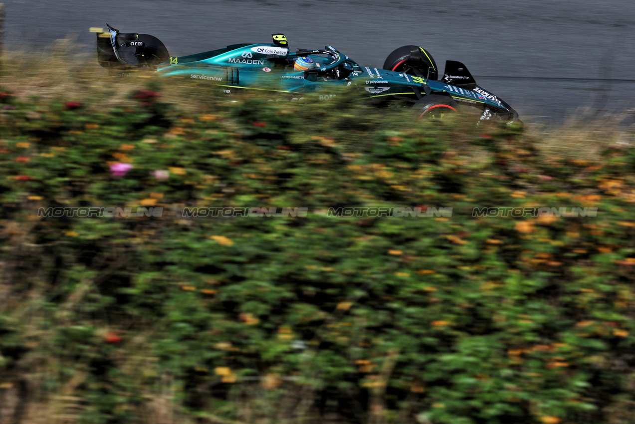GP OLANDA, Fernando Alonso (ESP) Aston Martin F1 Team AMR25.

30.08.2025. Formula 1 World Championship, Rd 15, Dutch Grand Prix, Zandvoort, Netherlands, Qualifiche Day.

- www.xpbimages.com, EMail: requests@xpbimages.com © Copyright: Charniaux / XPB Images