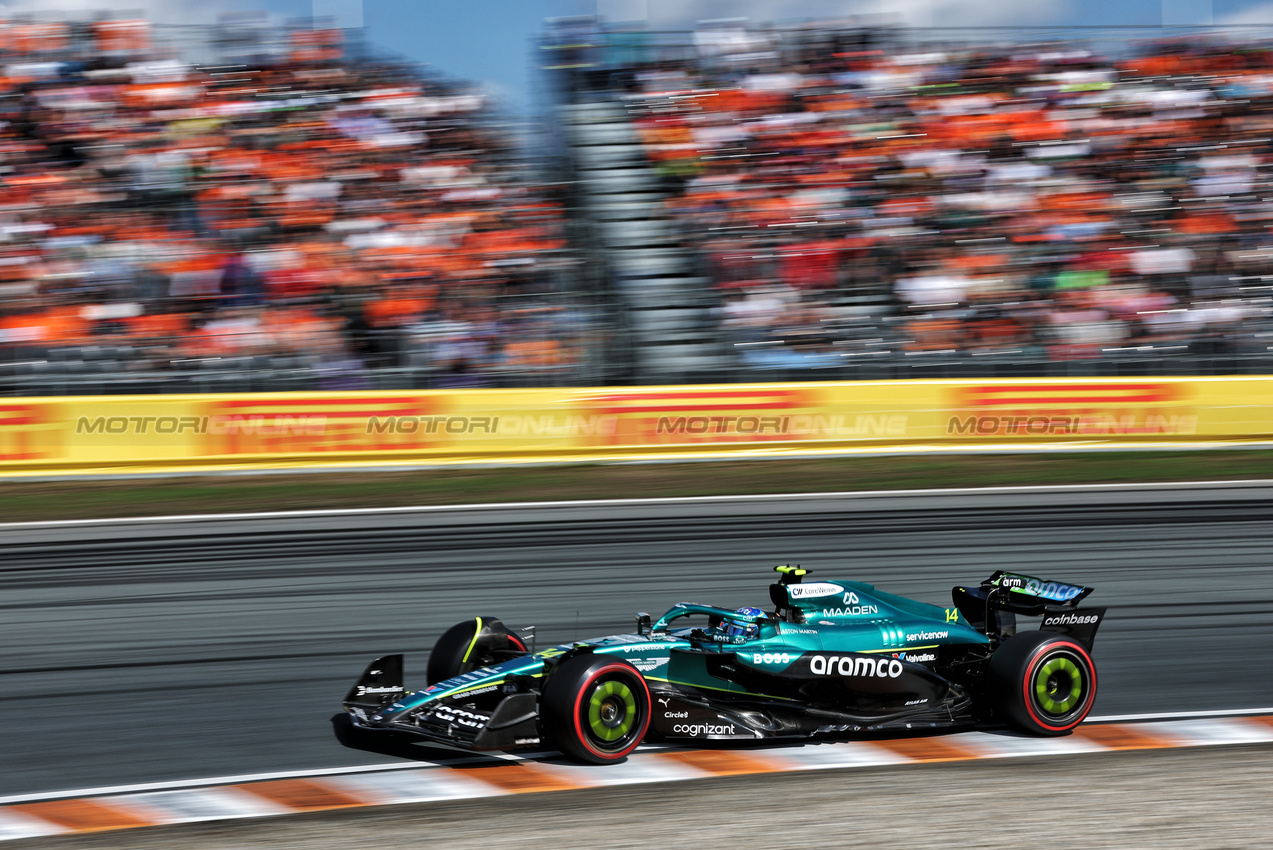 GP OLANDA, Fernando Alonso (ESP) Aston Martin F1 Team AMR25.

30.08.2025. Formula 1 World Championship, Rd 15, Dutch Grand Prix, Zandvoort, Netherlands, Qualifiche Day.

- www.xpbimages.com, EMail: requests@xpbimages.com © Copyright: Moy / XPB Images