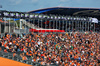 GP OLANDA, Circuit Atmosfera - fans in the grandstand.

30.08.2025. Formula 1 World Championship, Rd 15, Dutch Grand Prix, Zandvoort, Netherlands, Qualifiche Day.

- www.xpbimages.com, EMail: requests@xpbimages.com © Copyright: Moy / XPB Images