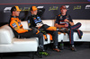 GP OLANDA, (L to R): Lando Norris (GBR) McLaren; Oscar Piastri (AUS) McLaren e Max Verstappen (NLD) Red Bull Racing in the post qualifying FIA Press Conference.

30.08.2025. Formula 1 World Championship, Rd 15, Dutch Grand Prix, Zandvoort, Netherlands, Qualifiche Day.

- www.xpbimages.com, EMail: requests@xpbimages.com © Copyright: Moy / XPB Images