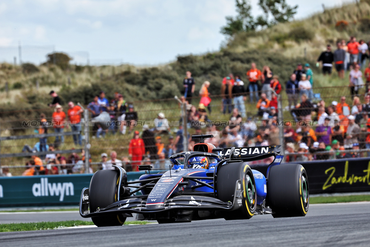 GP OLANDA, Carlos Sainz (ESP) Atlassian Williams Racing FW47.

29.08.2025. Formula 1 World Championship, Rd 15, Dutch Grand Prix, Zandvoort, Netherlands, Practice Day.

 - www.xpbimages.com, EMail: requests@xpbimages.com © Copyright: Miltenburg / XPB Images
