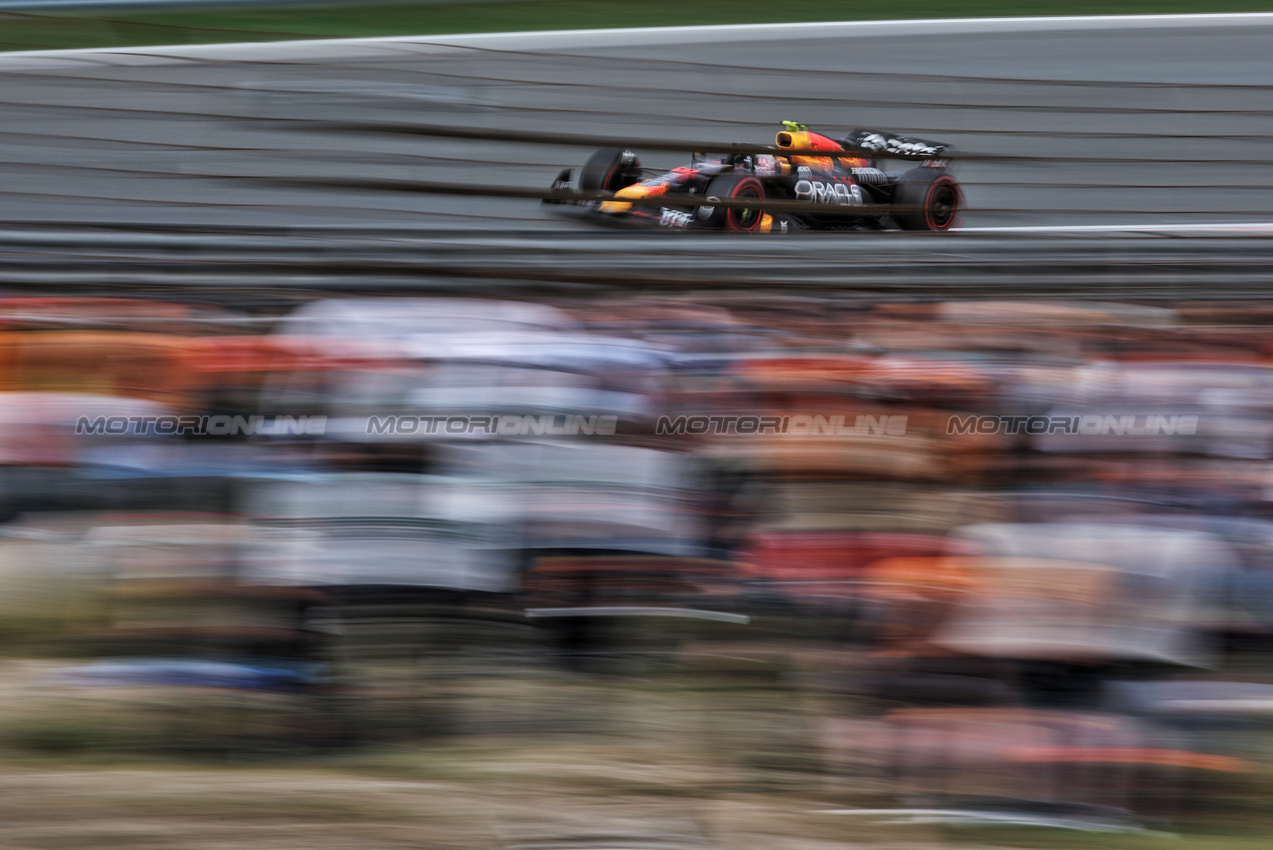 GP OLANDA, Yuki Tsunoda (JPN) Red Bull Racing RB21.

29.08.2025. Formula 1 World Championship, Rd 15, Dutch Grand Prix, Zandvoort, Netherlands, Practice Day.

- www.xpbimages.com, EMail: requests@xpbimages.com © Copyright: Moy / XPB Images