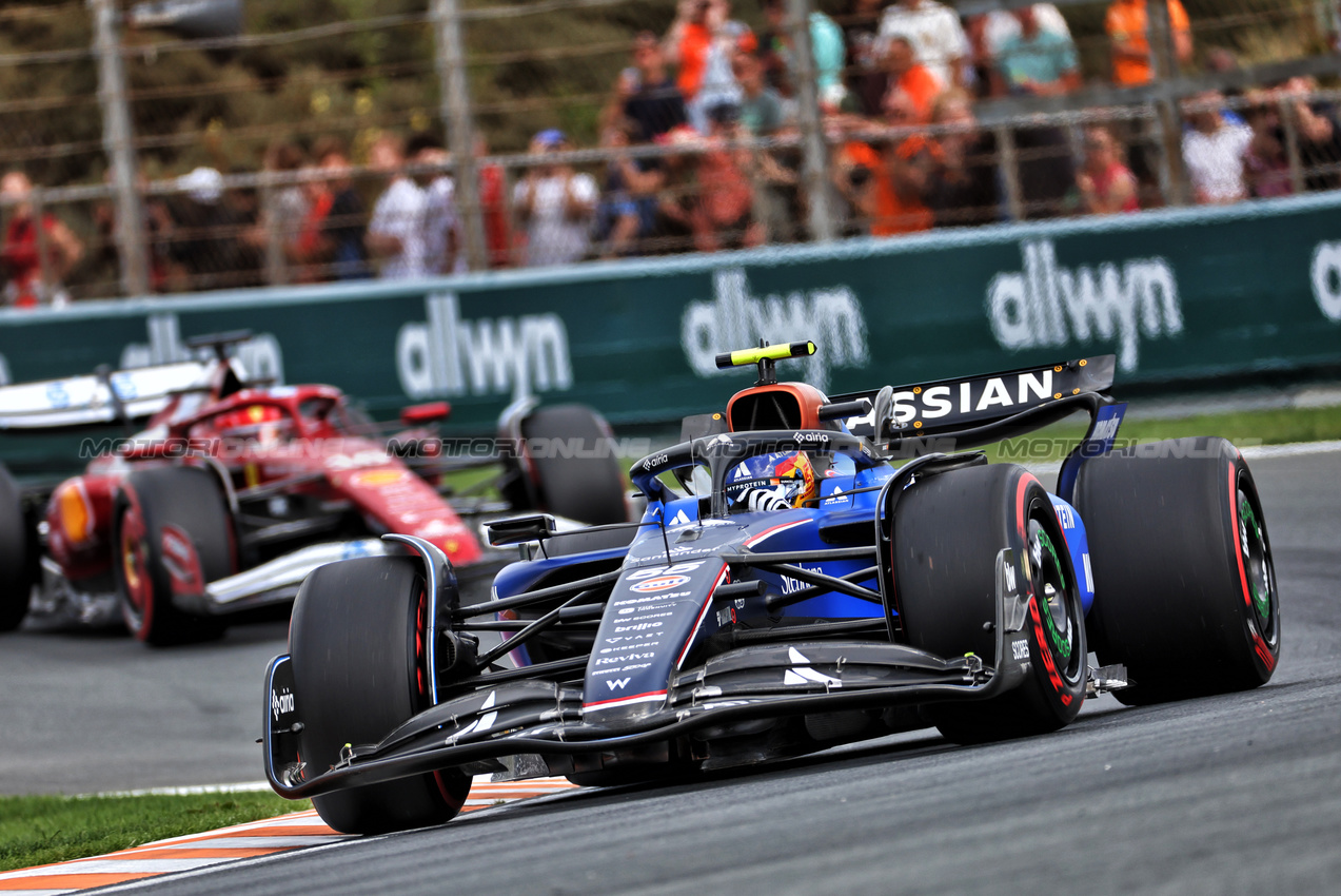 GP OLANDA, Carlos Sainz (ESP) Atlassian Williams Racing FW47.

29.08.2025. Formula 1 World Championship, Rd 15, Dutch Grand Prix, Zandvoort, Netherlands, Practice Day.

 - www.xpbimages.com, EMail: requests@xpbimages.com © Copyright: Miltenburg / XPB Images