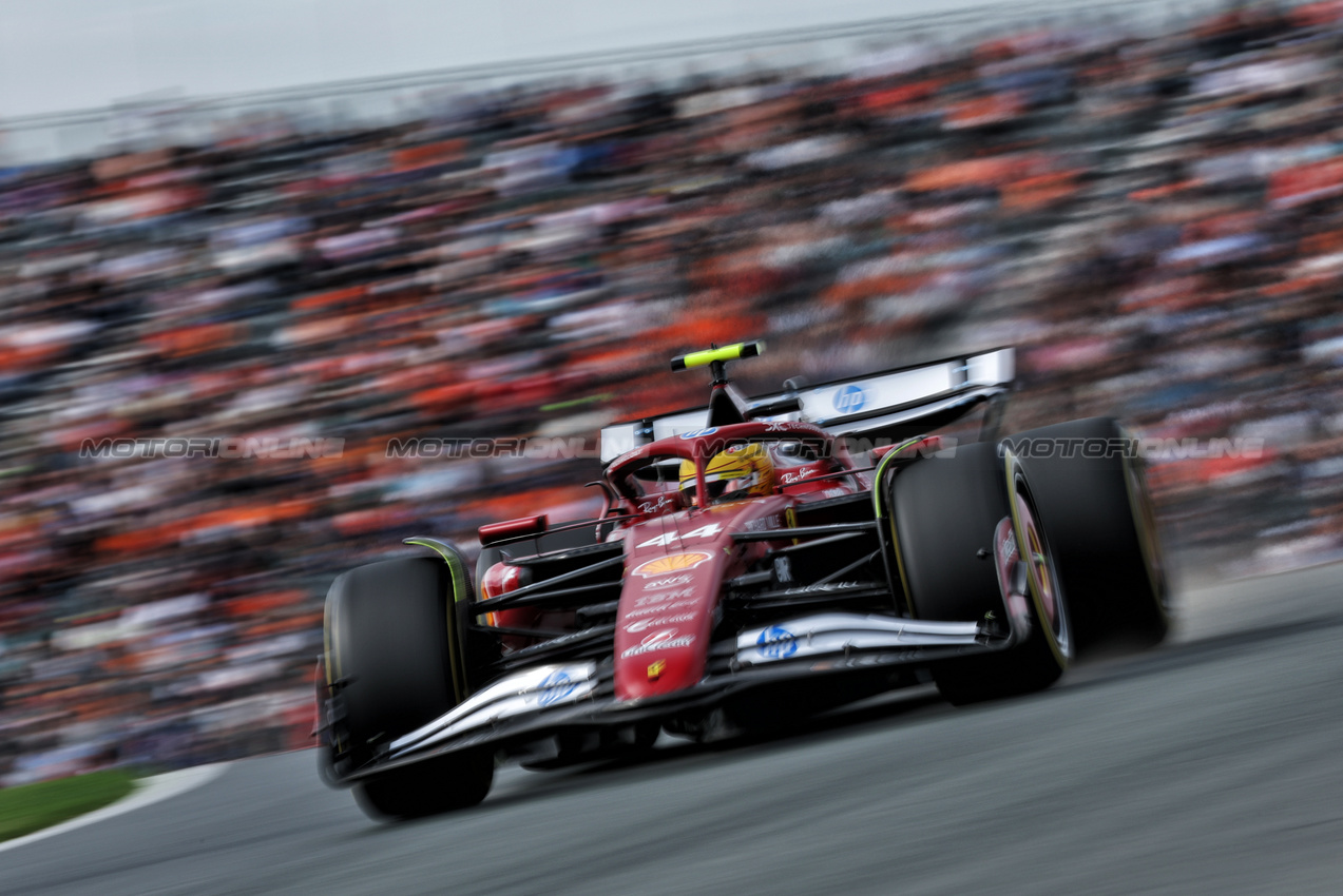 GP OLANDA, Lewis Hamilton (GBR) Ferrari SF-25.

29.08.2025. Formula 1 World Championship, Rd 15, Dutch Grand Prix, Zandvoort, Netherlands, Practice Day.

- www.xpbimages.com, EMail: requests@xpbimages.com © Copyright: Moy / XPB Images