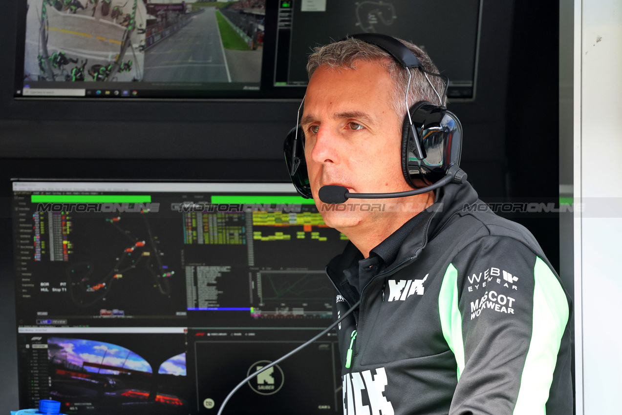 GP OLANDA, Inaki Rueda (ESP) Sauber Motorsport AG Sporting Director.

29.08.2025. Formula 1 World Championship, Rd 15, Dutch Grand Prix, Zandvoort, Netherlands, Practice Day.

- www.xpbimages.com, EMail: requests@xpbimages.com © Copyright: Batchelor / XPB Images