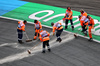 GP OLANDA, Circuit Atmosfera - marshals sweep clean the circuit in the second practice session.

29.08.2025. Formula 1 World Championship, Rd 15, Dutch Grand Prix, Zandvoort, Netherlands, Practice Day.

- www.xpbimages.com, EMail: requests@xpbimages.com © Copyright: Moy / XPB Images