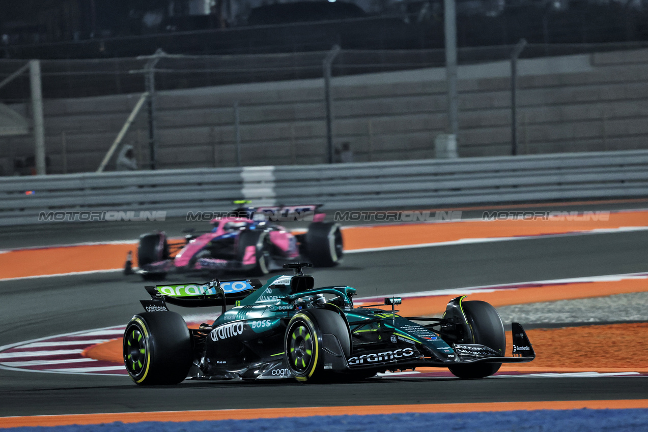 GP QATAR, Lance Stroll (CDN) Aston Martin F1 Team AMR25.

30.11.2025. Formula 1 World Championship, Rd 23, Qatar Grand Prix, Doha, Qatar, Gara Day.

- www.xpbimages.com, EMail: requests@xpbimages.com © Copyright: Batchelor / XPB Images