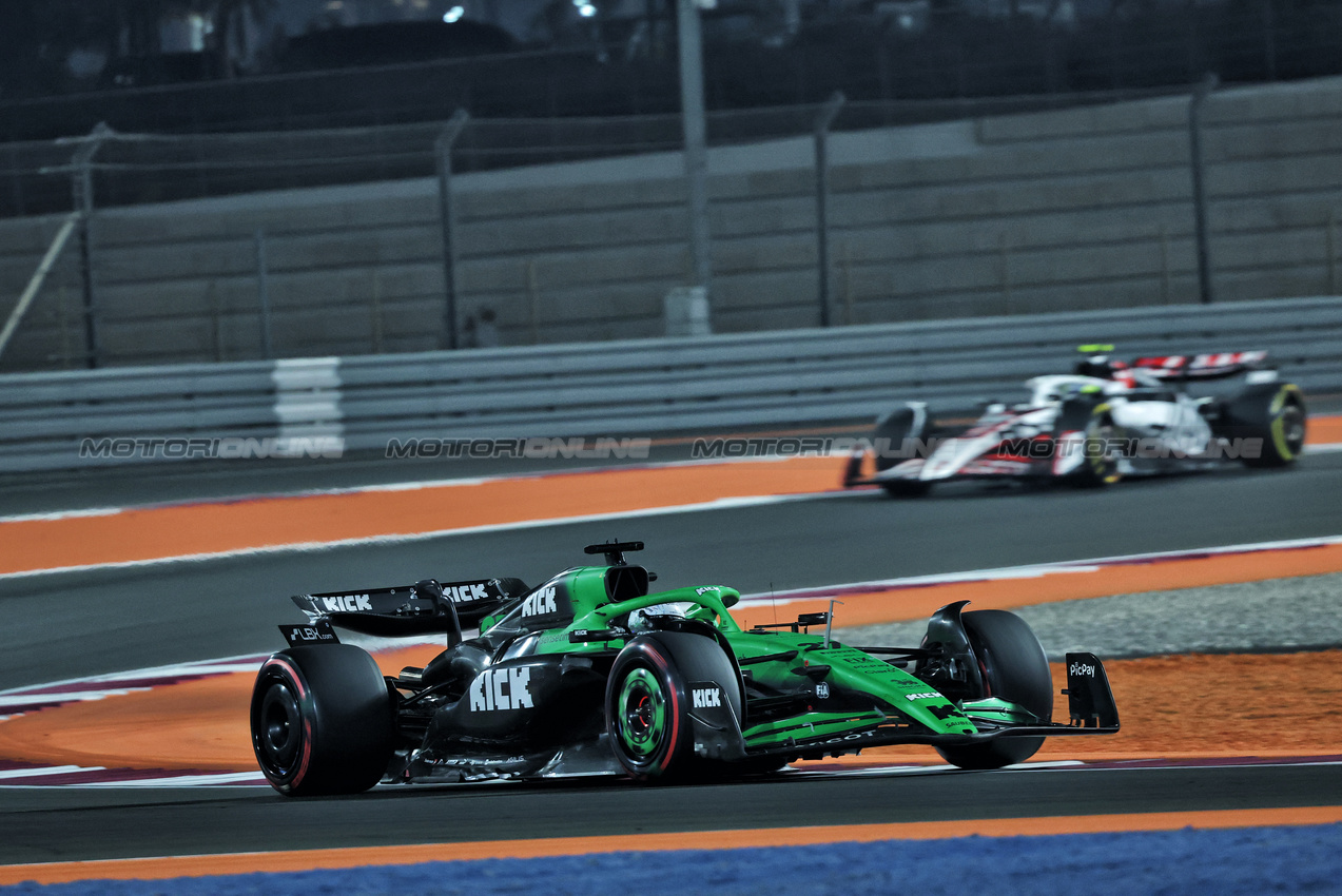 GP QATAR, Nico Hulkenberg (GER) Sauber C45.

30.11.2025. Formula 1 World Championship, Rd 23, Qatar Grand Prix, Doha, Qatar, Gara Day.

- www.xpbimages.com, EMail: requests@xpbimages.com © Copyright: Batchelor / XPB Images