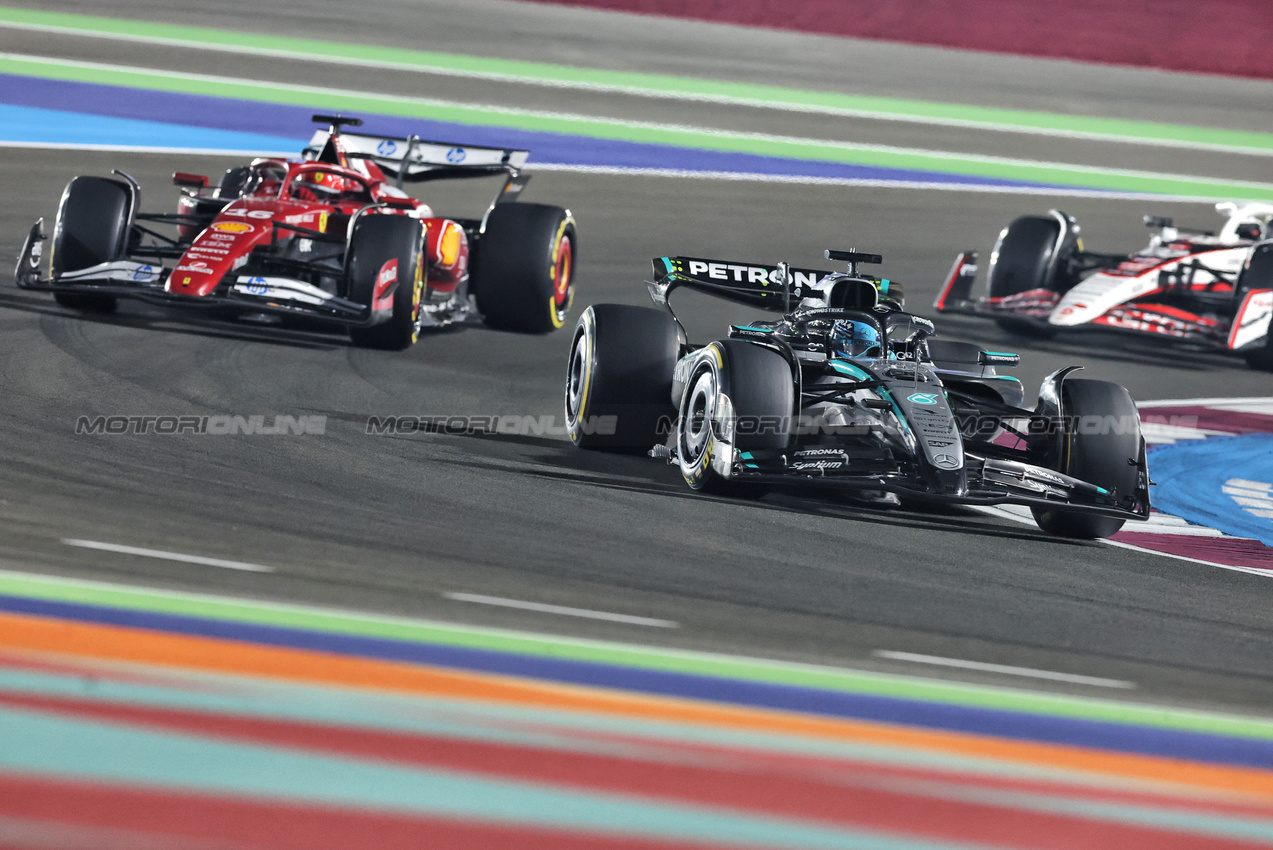 GP QATAR, George Russell (GBR) Mercedes AMG F1 W16.
30.11.2025. Formula 1 World Championship, Rd 23, Qatar Grand Prix, Doha, Qatar, Gara Day.
- www.xpbimages.com, EMail: requests@xpbimages.com © Copyright: Charniaux / XPB Images