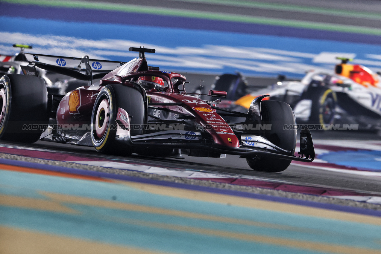 GP QATAR, Charles Leclerc (MON) Ferrari SF-25.
30.11.2025. Formula 1 World Championship, Rd 23, Qatar Grand Prix, Doha, Qatar, Gara Day.
- www.xpbimages.com, EMail: requests@xpbimages.com © Copyright: Charniaux / XPB Images