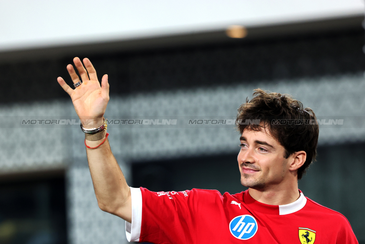 GP QATAR, Charles Leclerc (MON) Ferrari on the drivers' parade.

30.11.2025. Formula 1 World Championship, Rd 23, Qatar Grand Prix, Doha, Qatar, Gara Day.

- www.xpbimages.com, EMail: requests@xpbimages.com © Copyright: Charniaux / XPB Images