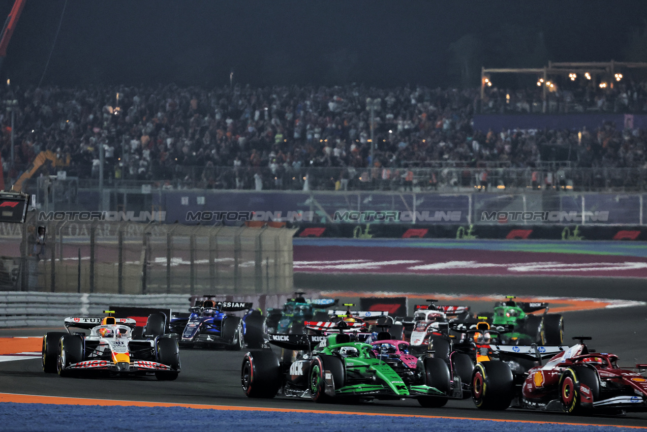 GP QATAR, Nico Hulkenberg (GER) Sauber C45 at the partenza of the race.
30.11.2025. Formula 1 World Championship, Rd 23, Qatar Grand Prix, Doha, Qatar, Gara Day.
- www.xpbimages.com, EMail: requests@xpbimages.com © Copyright: Batchelor / XPB Images