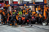 GP QATAR, Lando Norris (GBR) McLaren MCL39 makes a pit stop.
30.11.2025. Formula 1 World Championship, Rd 23, Qatar Grand Prix, Doha, Qatar, Gara Day.
- www.xpbimages.com, EMail: requests@xpbimages.com © Copyright: Batchelor / XPB Images
