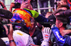 GP QATAR, Carlos Sainz (ESP) Atlassian Williams Racing celebrates his third position with the team in parc ferme.
30.11.2025. Formula 1 World Championship, Rd 23, Qatar Grand Prix, Doha, Qatar, Gara Day.
- www.xpbimages.com, EMail: requests@xpbimages.com © Copyright: Charniaux / XPB Images