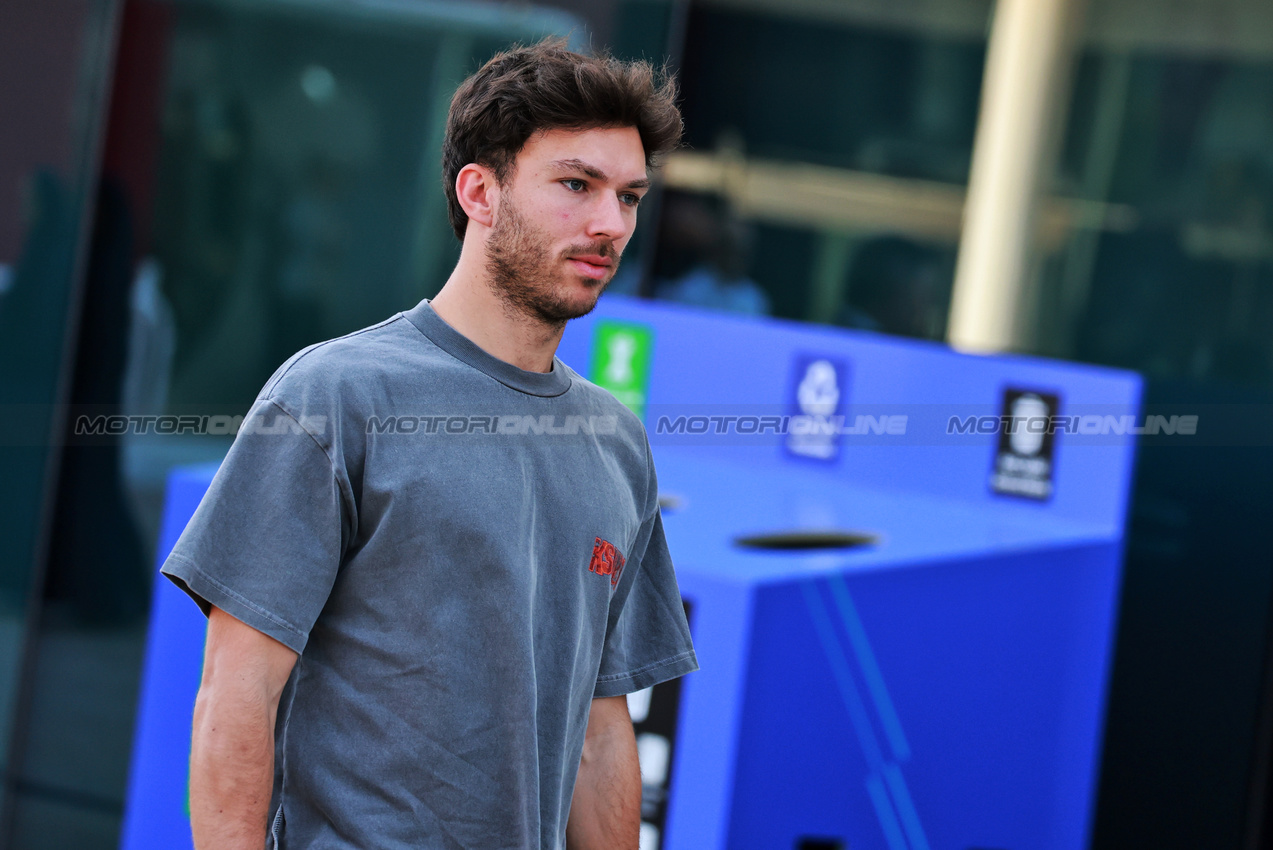 GP QATAR, Pierre Gasly (FRA) Alpine F1 Team.

27.11.2025. Formula 1 World Championship, Rd 23, Qatar Grand Prix, Doha, Qatar, Preparation Day.

- www.xpbimages.com, EMail: requests@xpbimages.com © Copyright: Moy / XPB Images