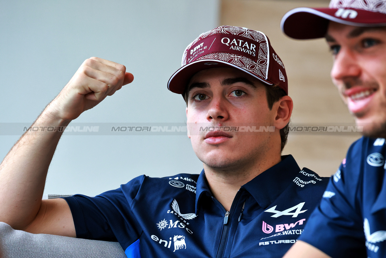 GP QATAR, Franco Colapinto (ARG) Alpine F1 Team.

27.11.2025. Formula 1 World Championship, Rd 23, Qatar Grand Prix, Doha, Qatar, Preparation Day.

- www.xpbimages.com, EMail: requests@xpbimages.com © Copyright: Moy / XPB Images