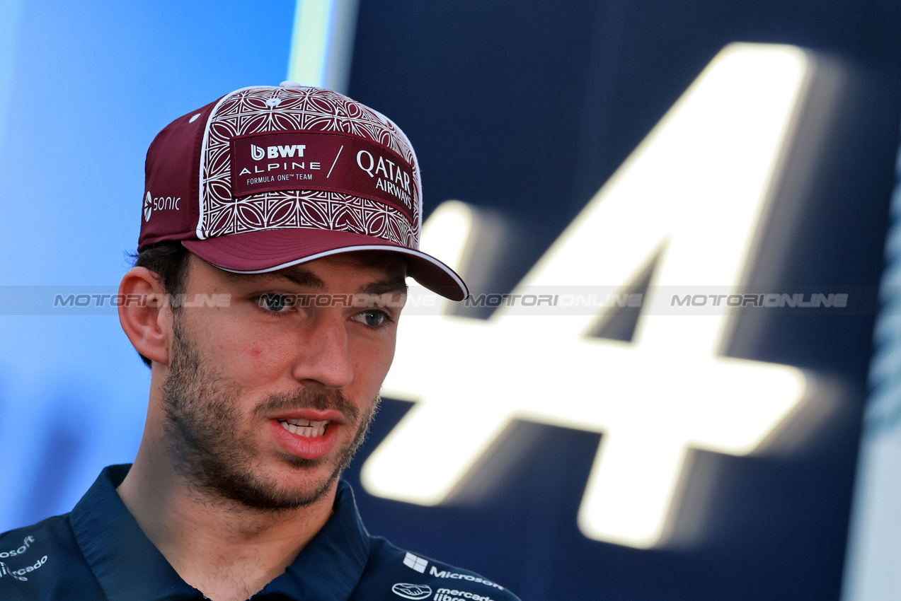GP QATAR, Pierre Gasly (FRA) Alpine F1 Team.

27.11.2025. Formula 1 World Championship, Rd 23, Qatar Grand Prix, Doha, Qatar, Preparation Day.

- www.xpbimages.com, EMail: requests@xpbimages.com © Copyright: Moy / XPB Images