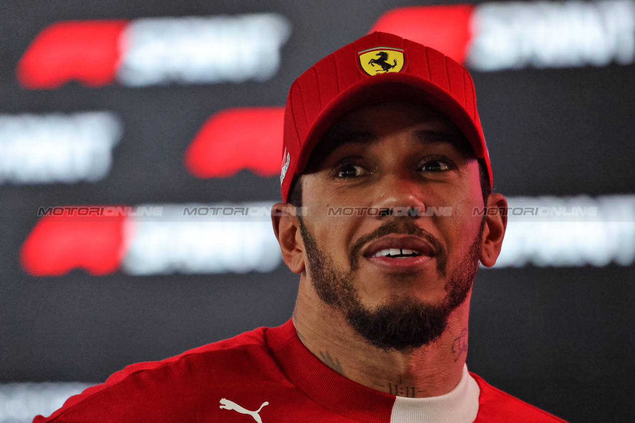 GP QATAR, Lewis Hamilton (GBR) Ferrari.

29.11.2025. Formula 1 World Championship, Rd 23, Qatar Grand Prix, Doha, Qatar, Sprint e Qualifiche Day.

- www.xpbimages.com, EMail: requests@xpbimages.com © Copyright: Batchelor / XPB Images