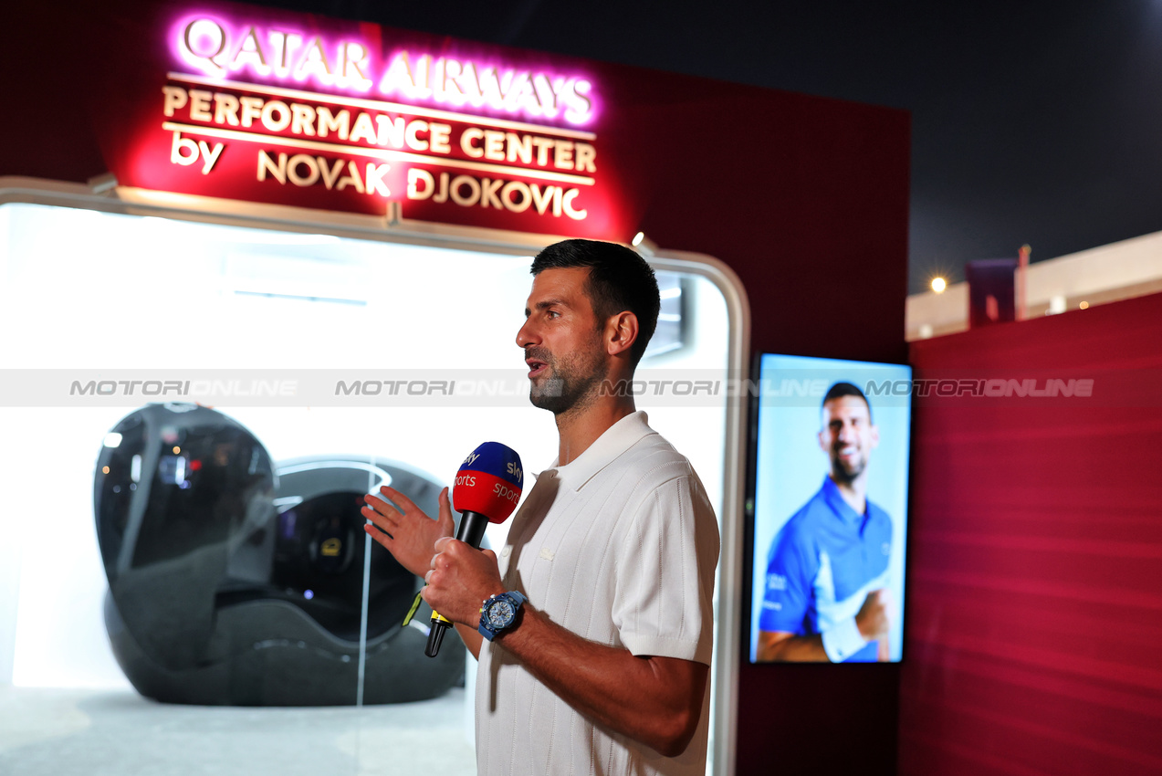 GP QATAR, Novak Djokovic (SRB) Tennis Player.

29.11.2025. Formula 1 World Championship, Rd 23, Qatar Grand Prix, Doha, Qatar, Sprint e Qualifiche Day.

- www.xpbimages.com, EMail: requests@xpbimages.com © Copyright: Moy / XPB Images