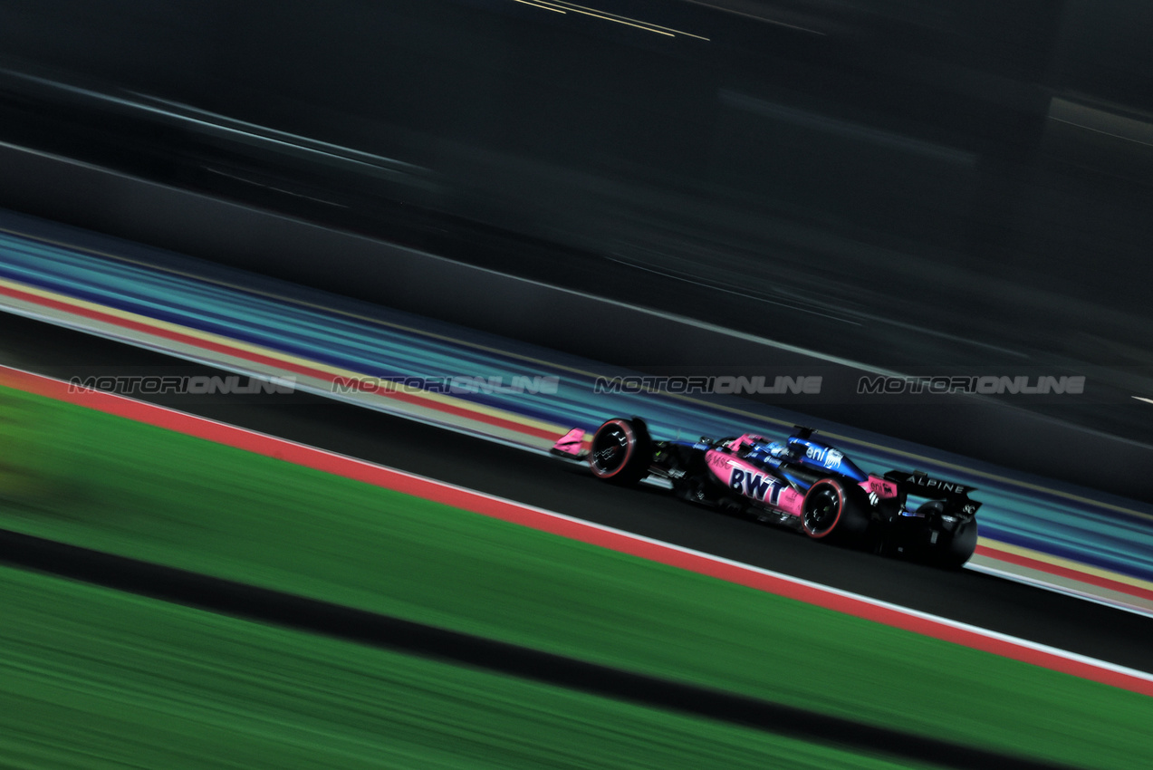 GP QATAR, Pierre Gasly (FRA) Alpine F1 Team A525.

29.11.2025. Formula 1 World Championship, Rd 23, Qatar Grand Prix, Doha, Qatar, Sprint e Qualifiche Day.

- www.xpbimages.com, EMail: requests@xpbimages.com © Copyright: Charniaux / XPB Images