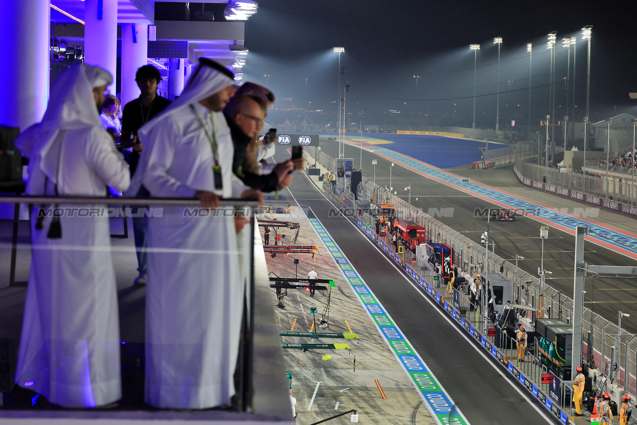 GP QATAR, Charles Leclerc (MON) Ferrari SF-25.

29.11.2025. Formula 1 World Championship, Rd 23, Qatar Grand Prix, Doha, Qatar, Sprint e Qualifiche Day.

- www.xpbimages.com, EMail: requests@xpbimages.com © Copyright: Moy / XPB Images