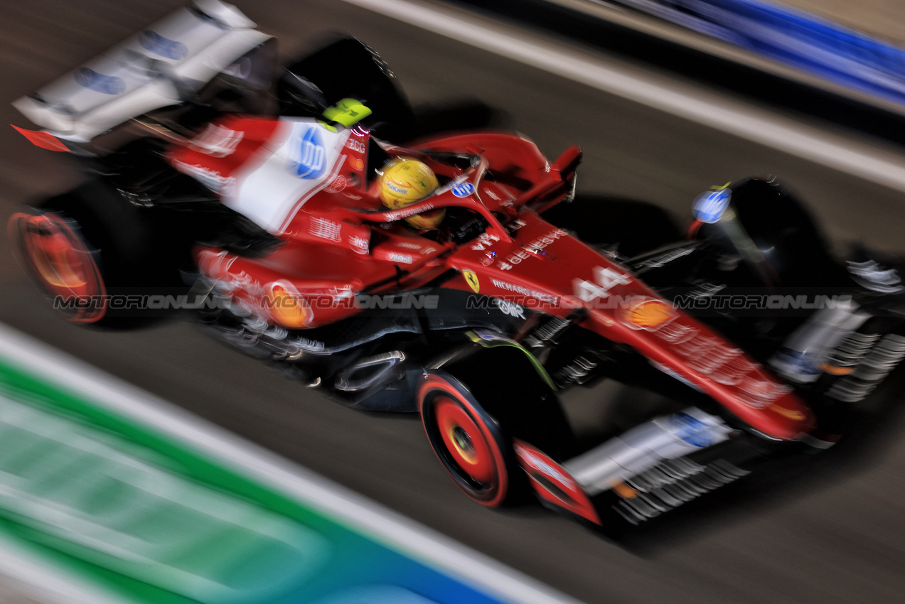 GP QATAR, Lewis Hamilton (GBR) Ferrari SF-25.

29.11.2025. Formula 1 World Championship, Rd 23, Qatar Grand Prix, Doha, Qatar, Sprint e Qualifiche Day.

- www.xpbimages.com, EMail: requests@xpbimages.com © Copyright: Moy / XPB Images