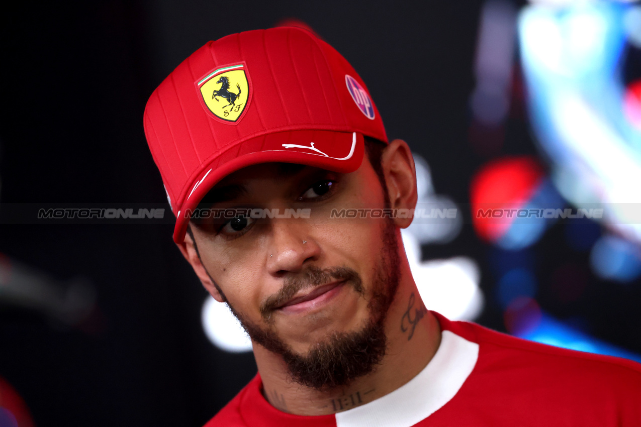 GP QATAR, Lewis Hamilton (GBR) Ferrari.
29.11.2025. Formula 1 World Championship, Rd 23, Qatar Grand Prix, Doha, Qatar, Sprint e Qualifiche Day.
- www.xpbimages.com, EMail: requests@xpbimages.com © Copyright: Coates / XPB Images