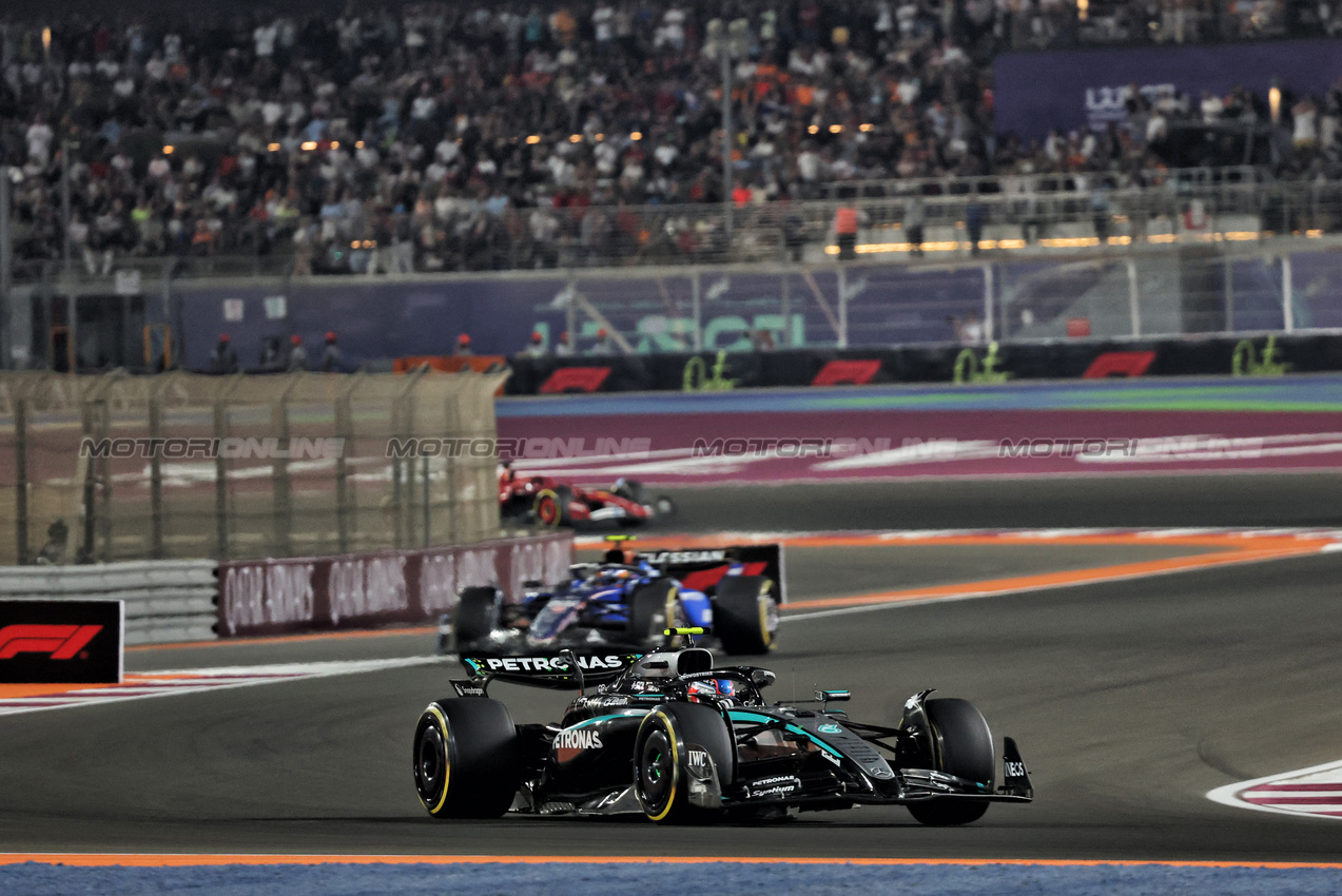 GP QATAR, Andrea Kimi Antonelli (ITA) Mercedes AMG F1 W16.

29.11.2025. Formula 1 World Championship, Rd 23, Qatar Grand Prix, Doha, Qatar, Sprint e Qualifiche Day.

- www.xpbimages.com, EMail: requests@xpbimages.com © Copyright: Batchelor / XPB Images