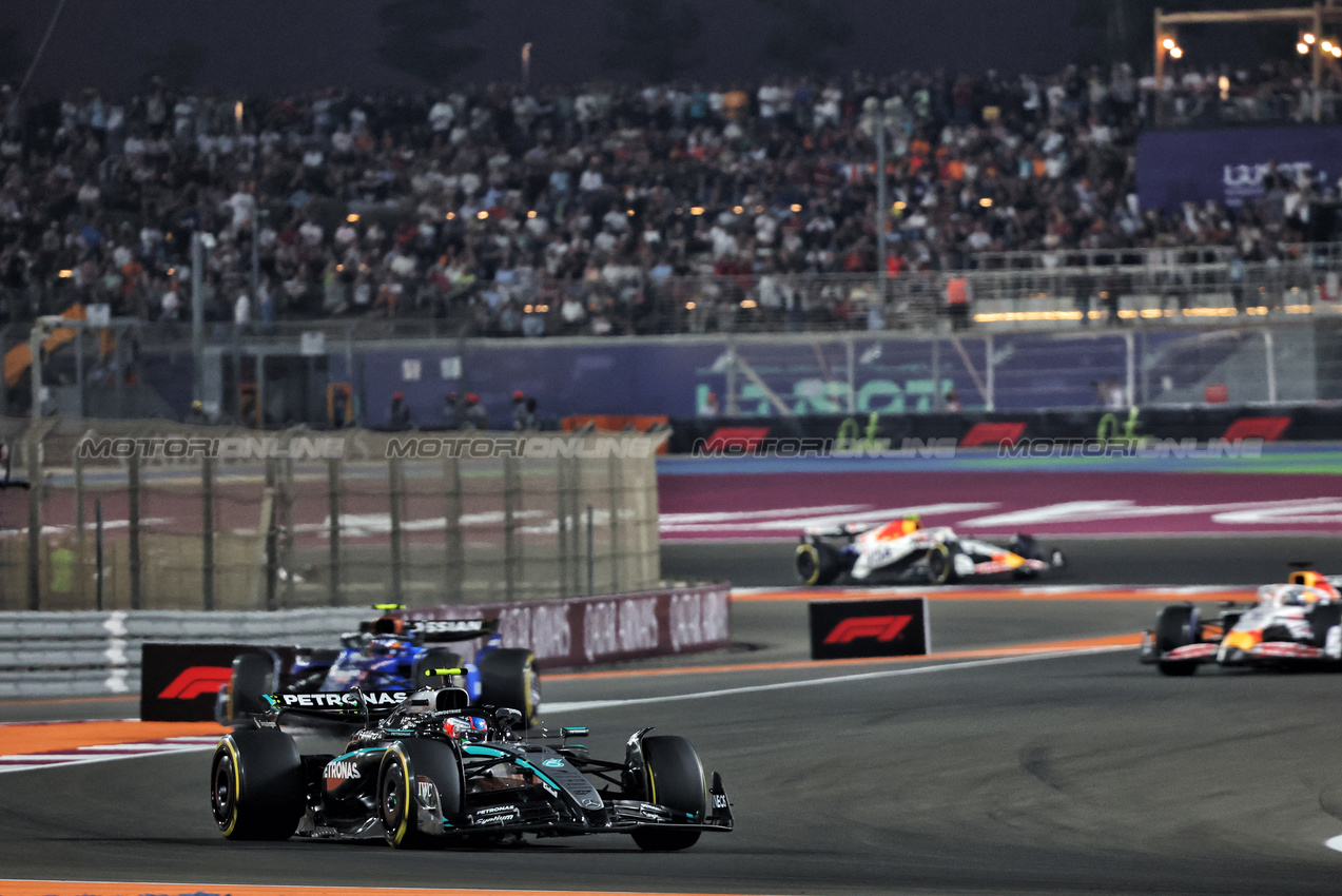 GP QATAR, Andrea Kimi Antonelli (ITA) Mercedes AMG F1 W16.

29.11.2025. Formula 1 World Championship, Rd 23, Qatar Grand Prix, Doha, Qatar, Sprint e Qualifiche Day.

- www.xpbimages.com, EMail: requests@xpbimages.com © Copyright: Batchelor / XPB Images