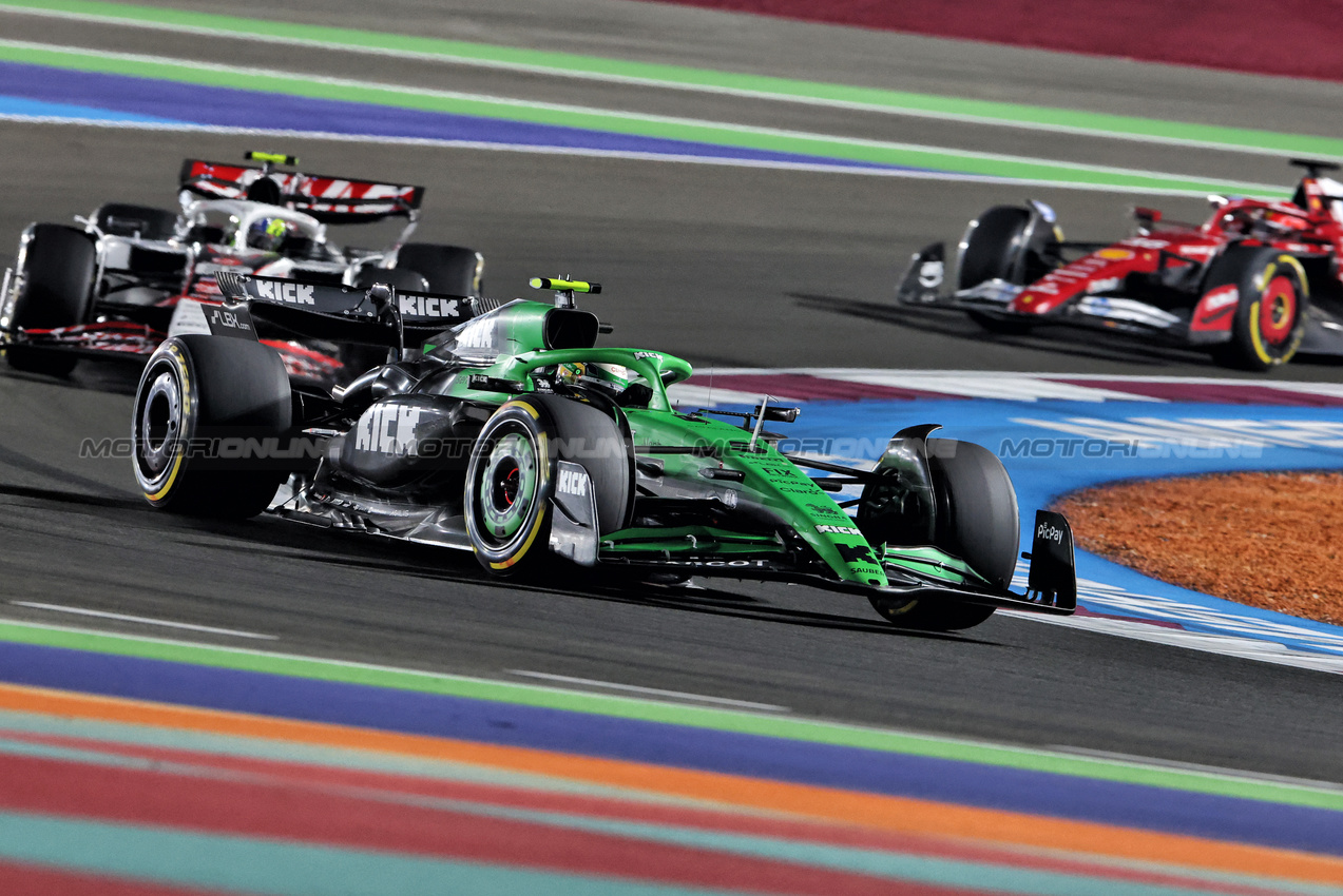 GP QATAR, Gabriel Bortoleto (BRA) Sauber C45.

29.11.2025. Formula 1 World Championship, Rd 23, Qatar Grand Prix, Doha, Qatar, Sprint e Qualifiche Day.

- www.xpbimages.com, EMail: requests@xpbimages.com © Copyright: Charniaux / XPB Images