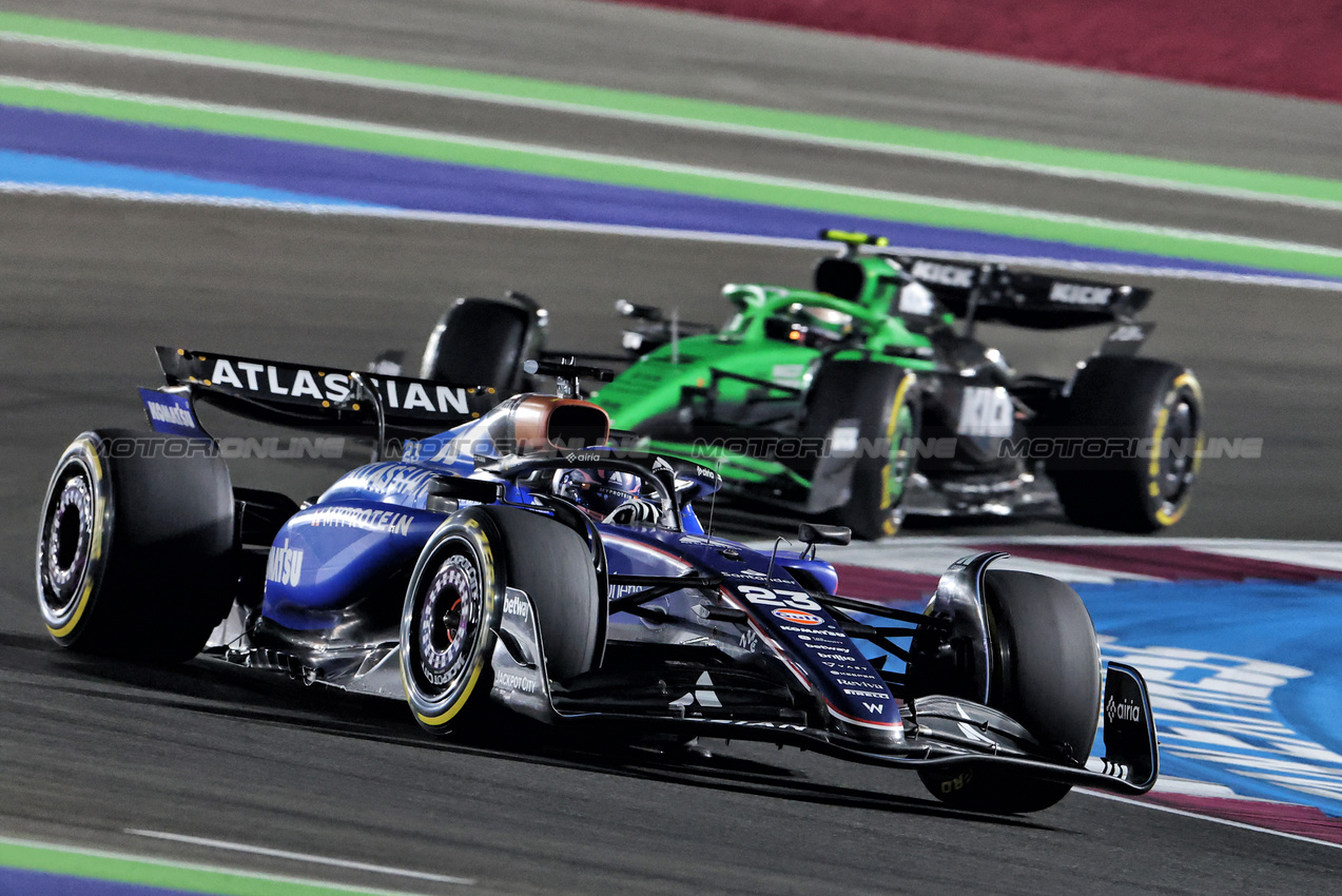 GP QATAR, Alexander Albon (THA) Atlassian Williams Racing FW47.

29.11.2025. Formula 1 World Championship, Rd 23, Qatar Grand Prix, Doha, Qatar, Sprint e Qualifiche Day.

- www.xpbimages.com, EMail: requests@xpbimages.com © Copyright: Charniaux / XPB Images