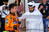 GP QATAR, (L to R): Lando Norris (GBR) McLaren in qualifying parc ferme with Mohammed Bin Sulayem (UAE) FIA President.

29.11.2025. Formula 1 World Championship, Rd 23, Qatar Grand Prix, Doha, Qatar, Sprint e Qualifiche Day.

- www.xpbimages.com, EMail: requests@xpbimages.com © Copyright: Batchelor / XPB Images