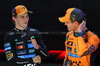 GP QATAR, (L to R): Pole sitter Oscar Piastri (AUS) McLaren with Lando Norris (GBR) McLaren in qualifying parc ferme.

29.11.2025. Formula 1 World Championship, Rd 23, Qatar Grand Prix, Doha, Qatar, Sprint e Qualifiche Day.

- www.xpbimages.com, EMail: requests@xpbimages.com © Copyright: Batchelor / XPB Images