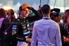 GP QATAR, (L to R): Oscar Piastri (AUS) McLaren with James Hinchcliffe (CDN) F1 Digital Presenter in qualifying parc ferme.
29.11.2025. Formula 1 World Championship, Rd 23, Qatar Grand Prix, Doha, Qatar, Sprint e Qualifiche Day.
- www.xpbimages.com, EMail: requests@xpbimages.com © Copyright: Charniaux / XPB Images