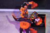 GP QATAR, Zak Brown (USA) McLaren Executive Director celebrates with pole sitter Oscar Piastri (AUS) McLaren in qualifying parc ferme.
29.11.2025. Formula 1 World Championship, Rd 23, Qatar Grand Prix, Doha, Qatar, Sprint e Qualifiche Day.
- www.xpbimages.com, EMail: requests@xpbimages.com © Copyright: Moy / XPB Images