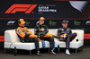 GP QATAR, (L to R): Lando Norris (GBR) McLaren; Oscar Piastri (AUS) McLaren; e Max Verstappen (NLD) Red Bull Racing, in the post qualifying FIA Press Conference.

29.11.2025. Formula 1 World Championship, Rd 23, Qatar Grand Prix, Doha, Qatar, Sprint e Qualifiche Day.

- www.xpbimages.com, EMail: requests@xpbimages.com © Copyright: Moy / XPB Images