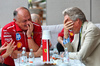 GP QATAR, Frederic Vasseur (FRA) Ferrari Team Principal (Left).

29.11.2025. Formula 1 World Championship, Rd 23, Qatar Grand Prix, Doha, Qatar, Sprint e Qualifiche Day.

- www.xpbimages.com, EMail: requests@xpbimages.com © Copyright: Batchelor / XPB Images