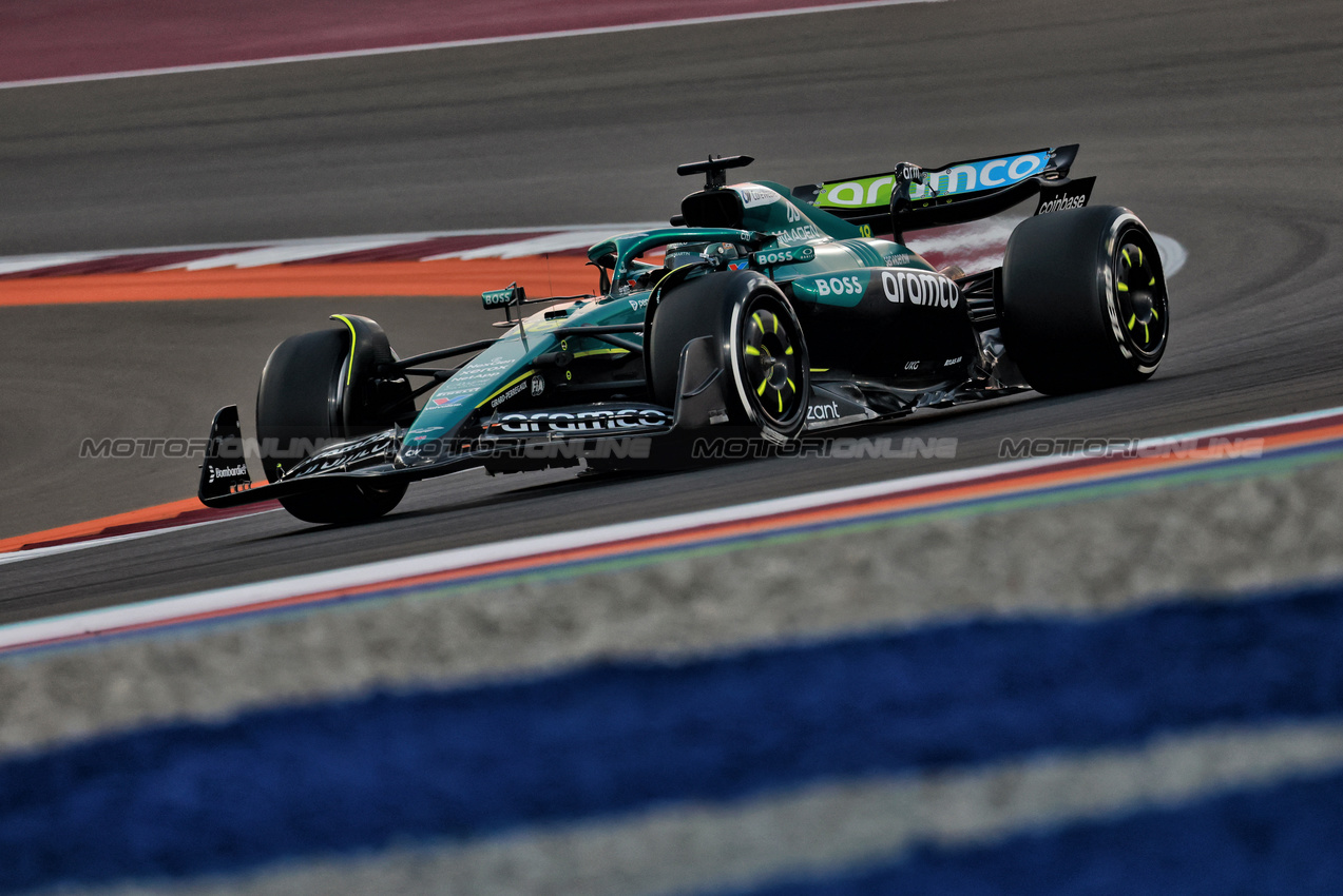 GP QATAR, Lance Stroll (CDN) Aston Martin F1 Team AMR25.
28.11.2025 Formula 1 World Championship, Rd 23, Qatar Grand Prix, Doha, Qatar, Sprint Qualifiche Day.
- www.xpbimages.com, EMail: requests@xpbimages.com © Copyright: Moy / XPB Images