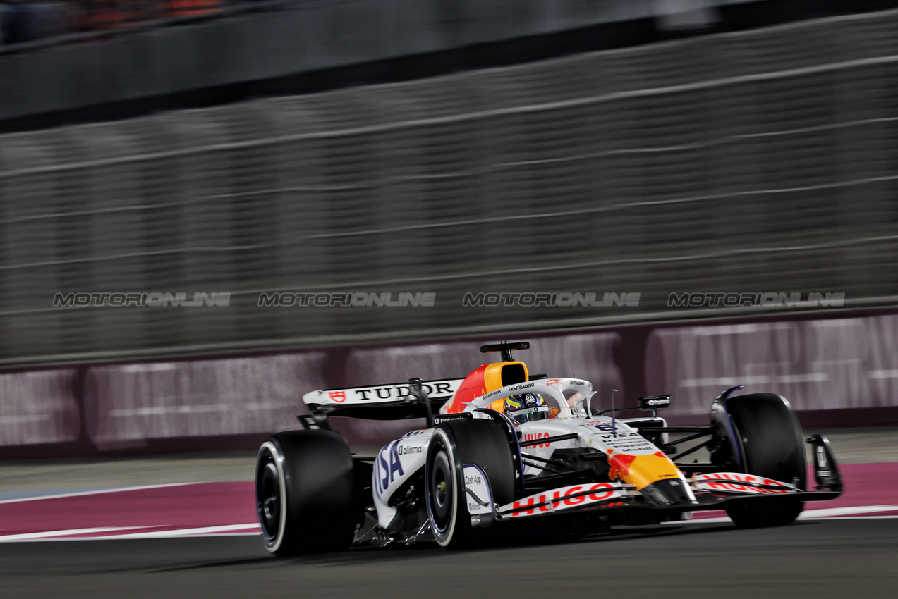 GP QATAR, Isack Hadjar (FRA) Racing Bulls VCARB 02.

28.11.2025 Formula 1 World Championship, Rd 23, Qatar Grand Prix, Doha, Qatar, Sprint Qualifiche Day.

- www.xpbimages.com, EMail: requests@xpbimages.com © Copyright: Batchelor / XPB Images