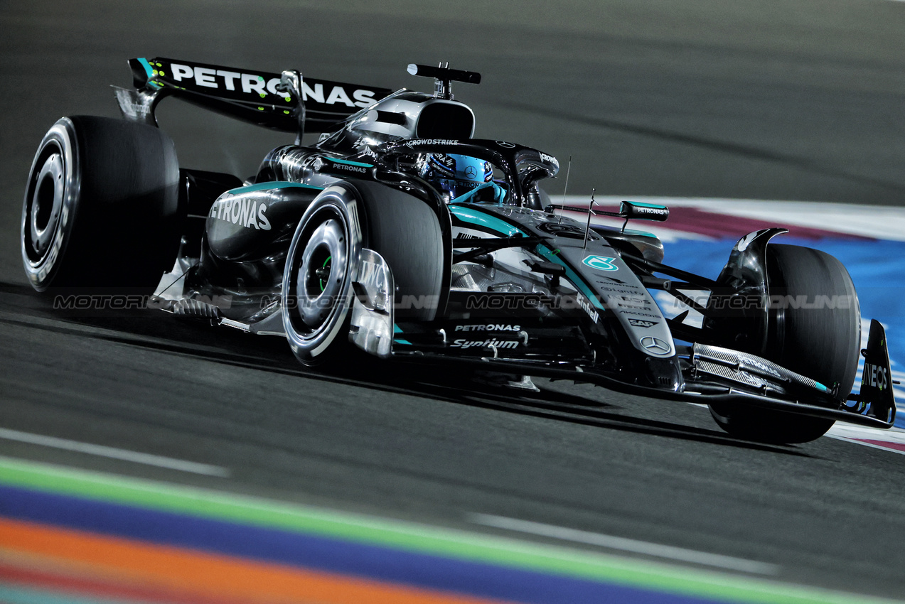 GP QATAR, George Russell (GBR) Mercedes AMG F1 W16.

28.11.2025 Formula 1 World Championship, Rd 23, Qatar Grand Prix, Doha, Qatar, Sprint Qualifiche Day.

- www.xpbimages.com, EMail: requests@xpbimages.com © Copyright: Charniaux / XPB Images