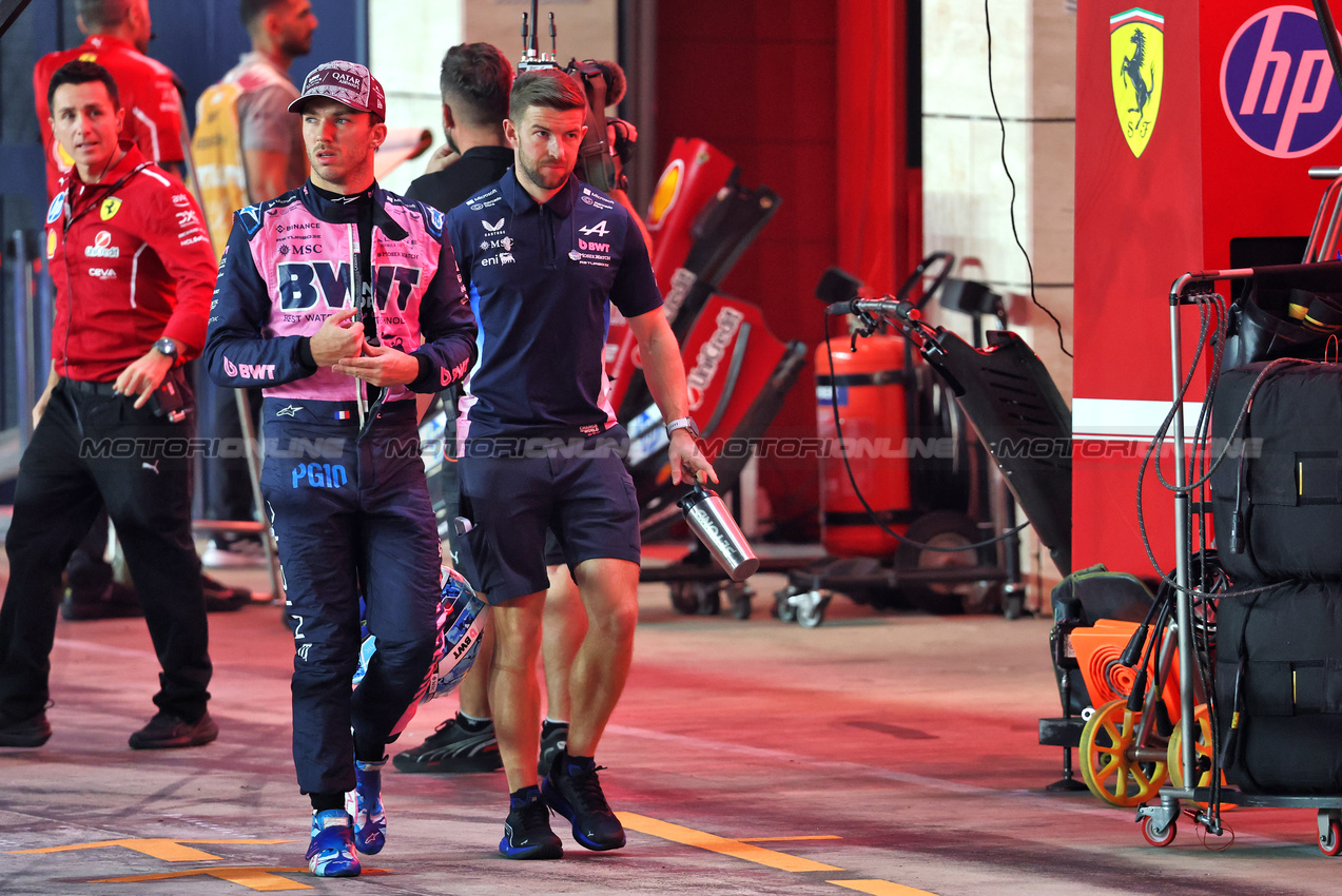 GP QATAR, Pierre Gasly (FRA) Alpine F1 Team.
28.11.2025 Formula 1 World Championship, Rd 23, Qatar Grand Prix, Doha, Qatar, Sprint Qualifiche Day.
- www.xpbimages.com, EMail: requests@xpbimages.com © Copyright: Batchelor / XPB Images