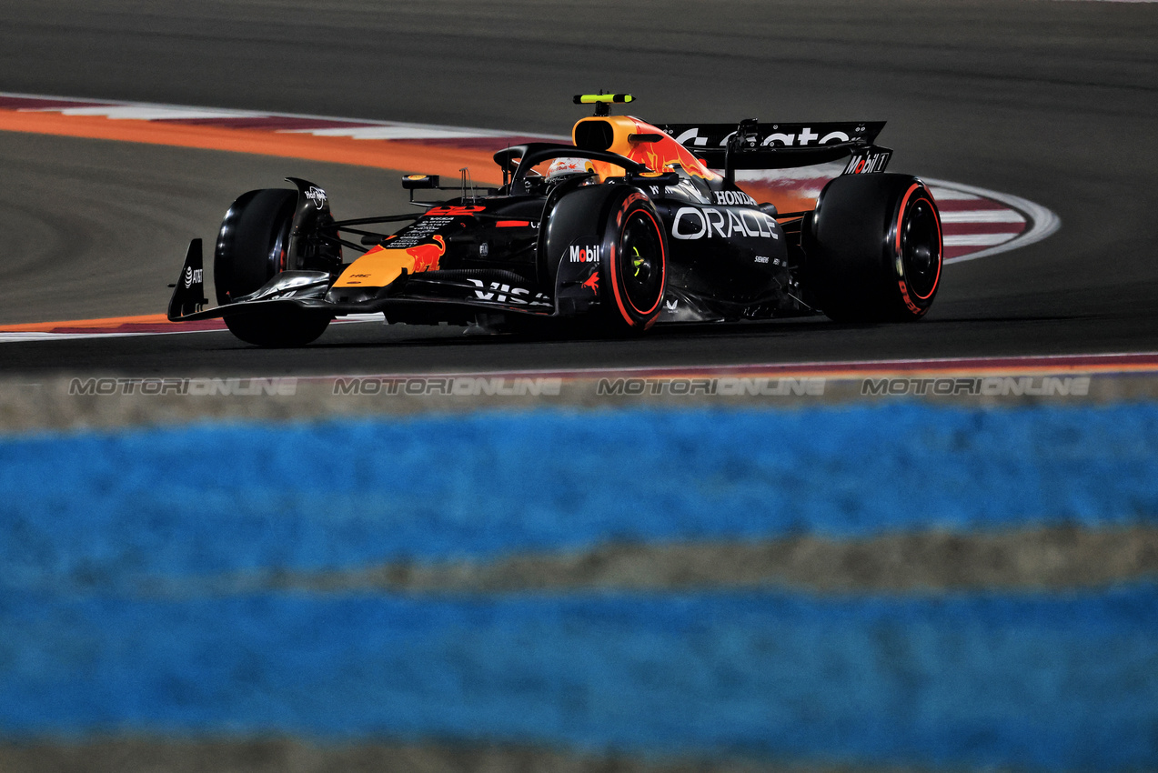 GP QATAR, Yuki Tsunoda (JPN) Red Bull Racing RB21.
28.11.2025 Formula 1 World Championship, Rd 23, Qatar Grand Prix, Doha, Qatar, Sprint Qualifiche Day.
- www.xpbimages.com, EMail: requests@xpbimages.com © Copyright: Moy / XPB Images